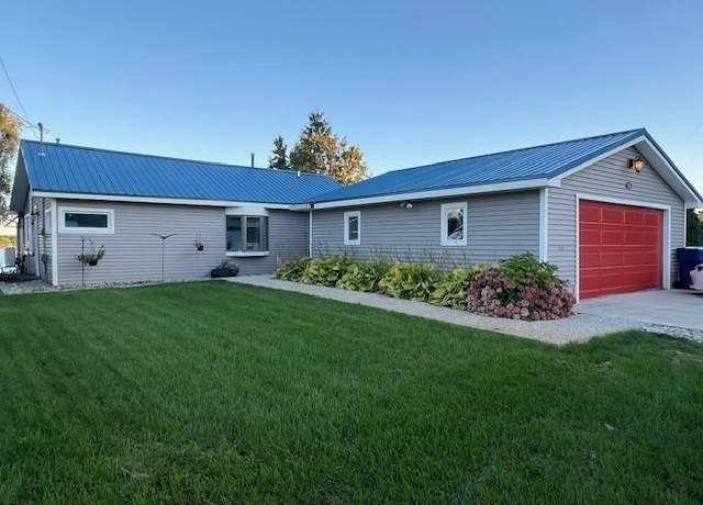 Property at 940 N West Silver Lake Rd, Traverse City, MI 49685, 2 beds, 2 baths
