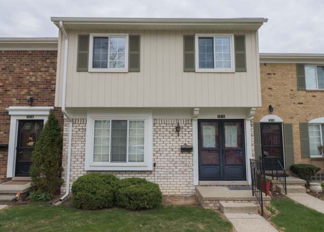 Property at 1816 Shire Ct, Royal Oak, MI 48073, 3 beds, 1.5 baths