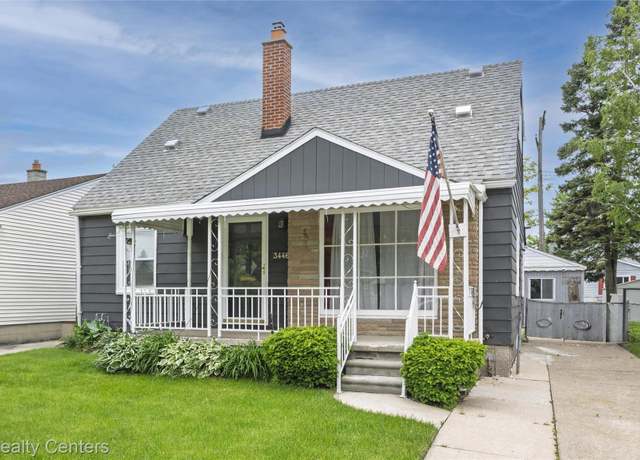 Property at 3446 17th St, Wyandotte, MI 48192, 3 beds, 2 baths