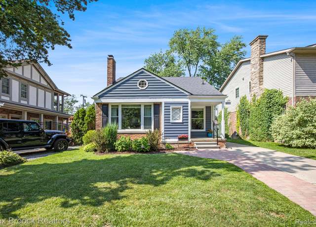 Property at 13146 Elgin Ave, Huntington Woods, MI 48070, 3 beds, 2 baths