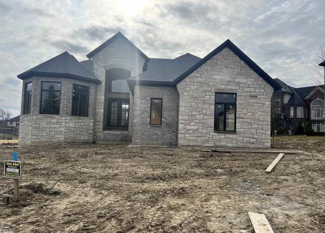 Property at 54464 Carrington Dr, Shelby Twp, MI 48316, 4 beds, 3.5 baths
