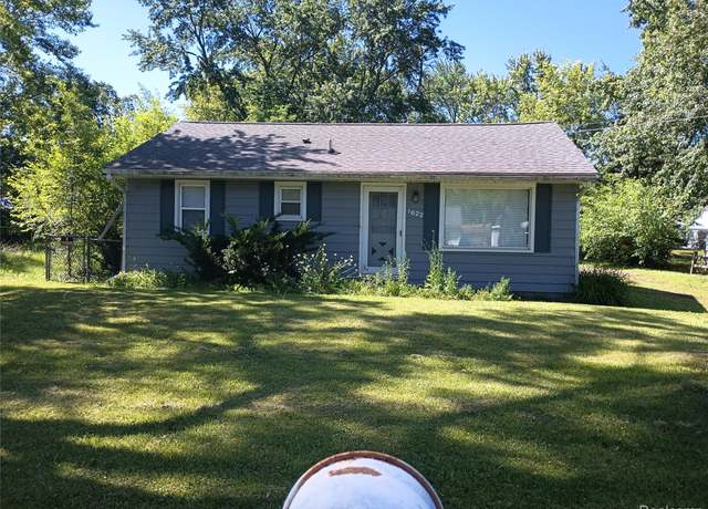 Property at 1622 Griffin Ave, Owosso, MI 48867, 2 beds, 1 bath
