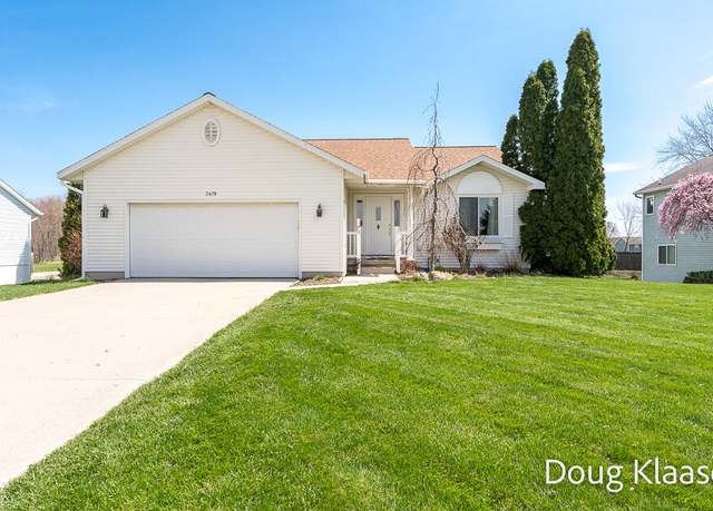 Property at 3478 Persimmon Ln, Holland, MI 49424, 3 beds, 3 baths