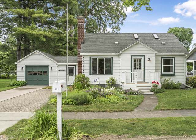 Property at 509 Spruce St, Elk Rapids, MI 49629, 3 beds, 1 bath