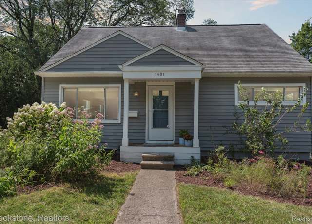 Property at 1431 Hatcher Crescent Cres, Ann Arbor, MI 48103, 2 beds, 2 baths