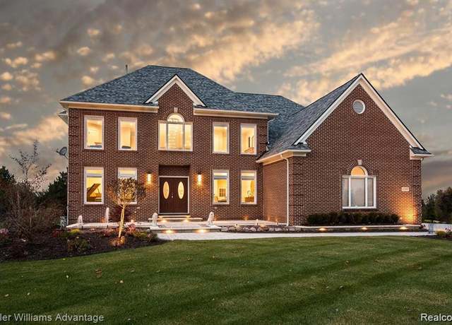 Property at 12557 Howland Park Dr, Plymouth, MI 48170, 5 beds, 4.5 baths