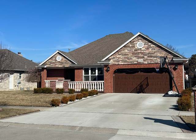 Property at 53260 Villa Rosa Dr, Macomb, MI 48042, 3 beds, 2.5 baths