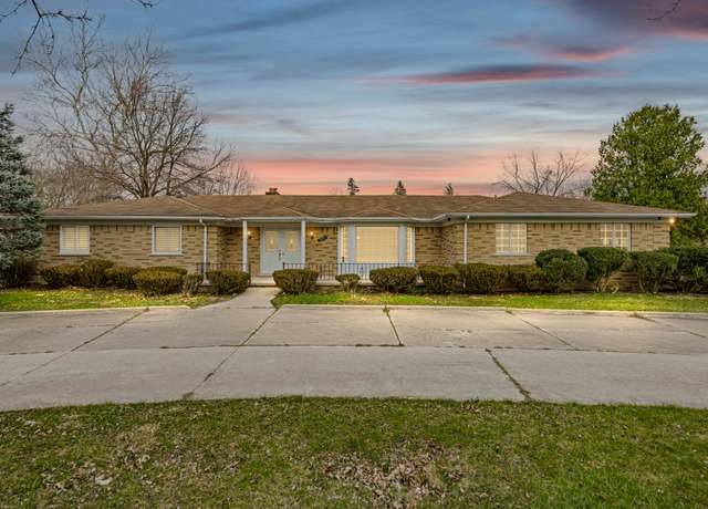 Property at 31430 Lahser Rd, Beverly Hills, MI 48025, 3 beds, 2.5 baths
