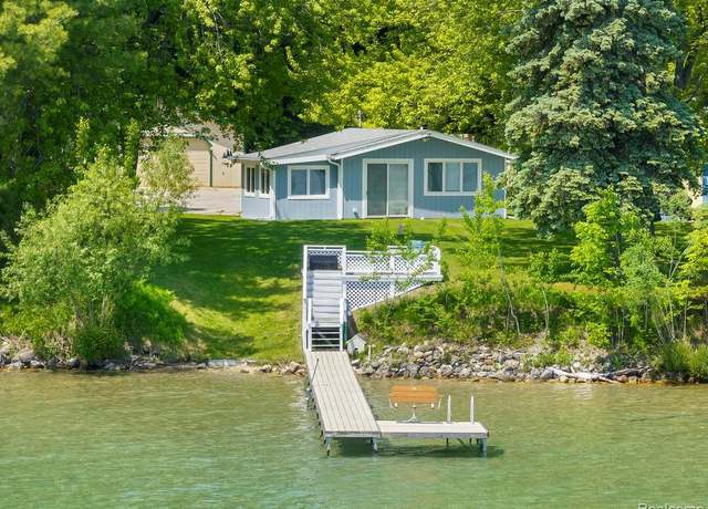 Property at 4037 N West Torch Lake Dr, Kewadin, MI 49648, 2 beds, 1 bath