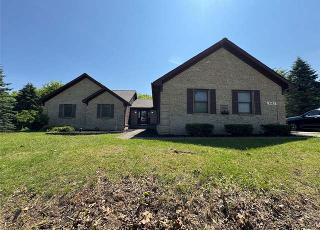Property at 3163 Mystic Valley Dr, White Lake Charter Township, MI 48383, 3 beds, 2.5 baths