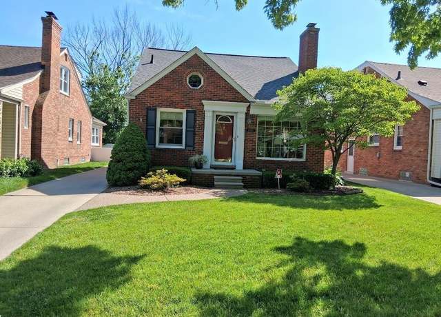Property at 20928 Kenmore Ave, Harper Woods, MI 48225, 3 beds, 2 baths