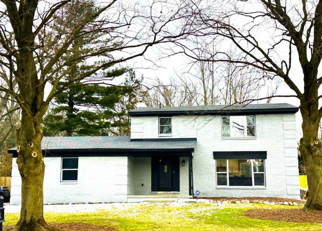 Property at 25511 Hickory Hill St, Southfield, MI 48033, 4 beds, 2.5 baths