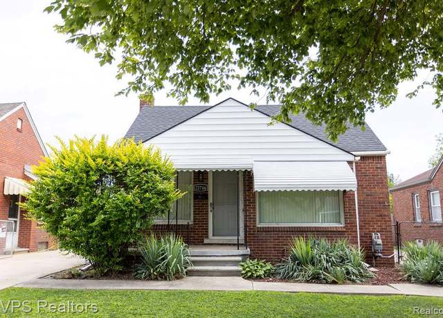 Property at 22746 David Ave, Eastpointe, MI 48021, 3 beds, 2 baths