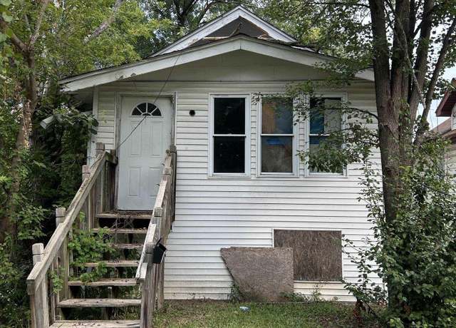 Property at 734 Barrie Ave, Flint, MI 48507, 4 beds, 2 baths