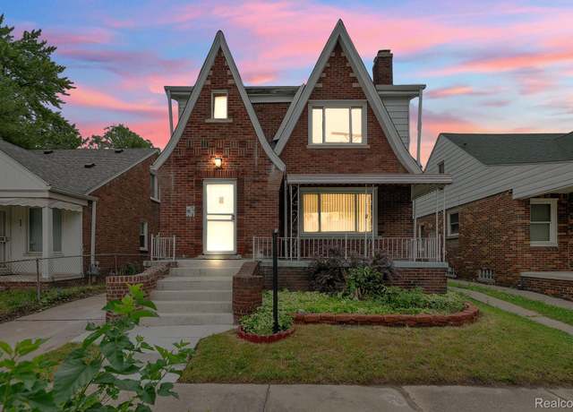 Property at 15852 Washburn St, Dearborn, MI 48238, 4 beds, 2 baths