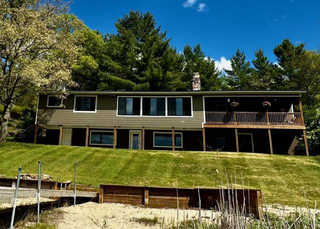 Property at 6121 S Hamlin Cir, Baldwin, MI 49304, 3 beds, 2 baths