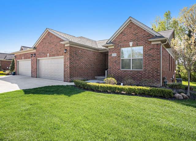 Property at 12142 Twin Brook Dr, Romeo, MI 48065, 2 beds, 2 baths