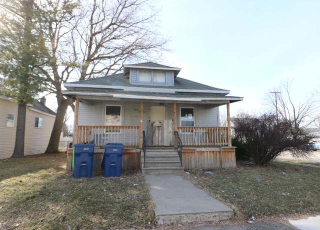 Property at 1200 Fitzhugh St, Bay City, MI 48708, 3 beds, 1 bath