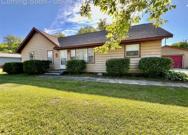 Property at 1865 Range Rd, Kimball, MI 48074, 3 beds, 1 bath