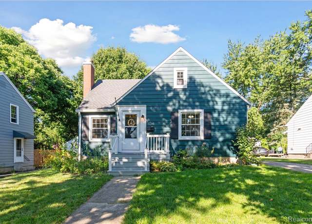 Property at 1134 Hutchins Ave, Ann Arbor, MI 48103, 3 beds, 1 bath