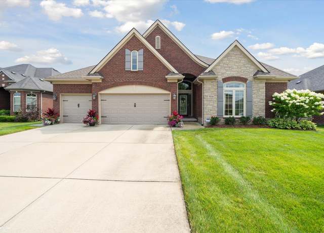 Property at 17578 Canvasback Dr, Clinton Township, MI 48038, 4 beds, 3 baths