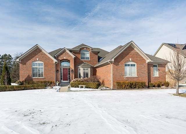 Property at 56801 Hartley Dr W, Shelby Twp, MI 48316, 4 beds, 2.5 baths