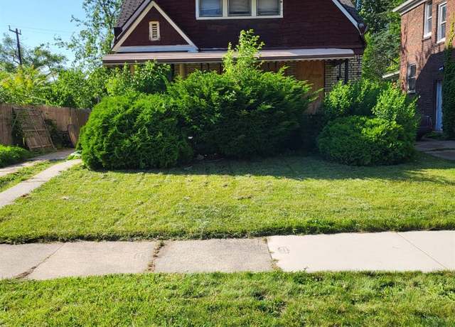 Property at 14301 Corbett St, Grosse Pointe, MI 48213, 3 beds, 1 bath