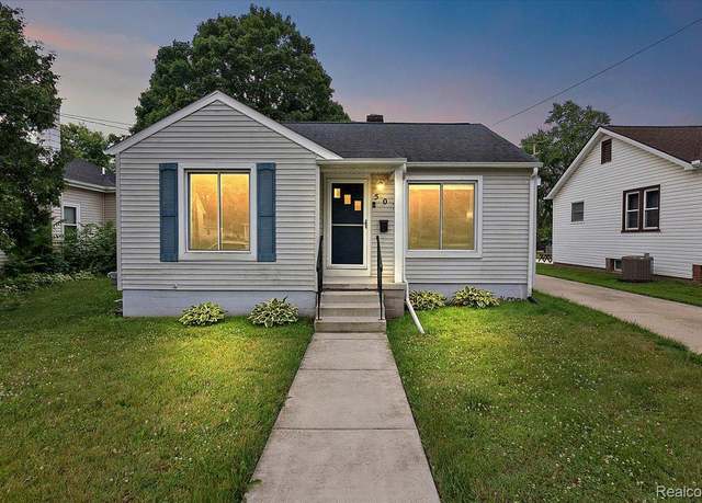 Property at 507 W Main St, Durand, MI 48429, 3 beds, 1 bath