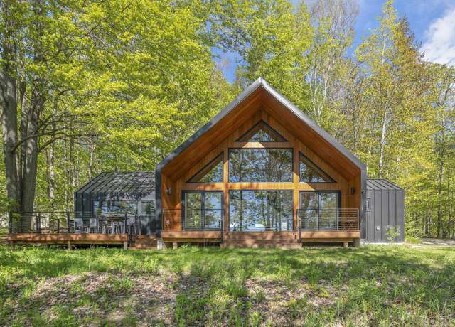 Property at 5091 Miles Rd, East Jordan, MI 49727, 3 beds, 2 baths