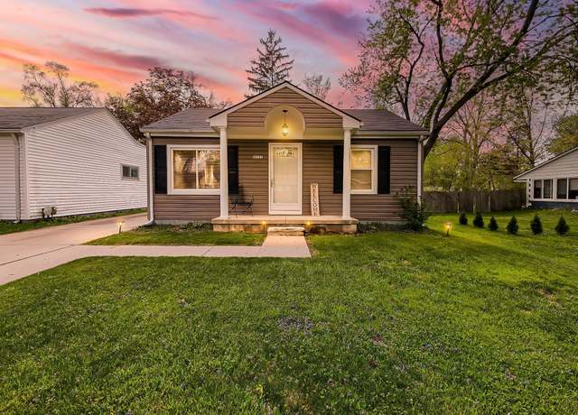 Property at 18525 Deering St, Livonia, MI 48152, 3 beds, 1 bath