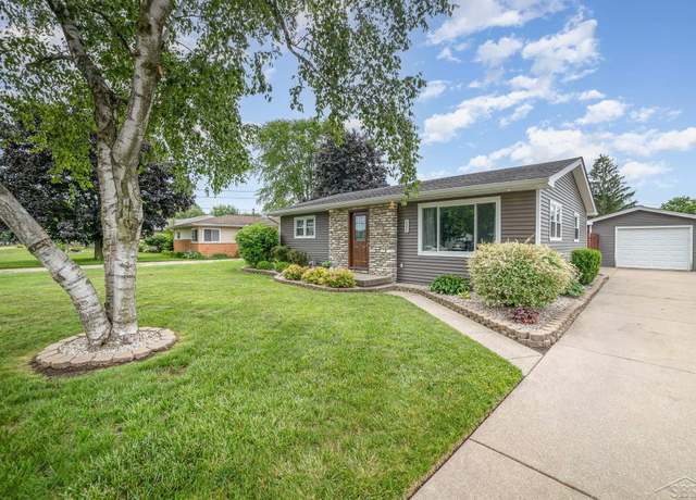 Property at 2355 Plainview Dr, Saginaw, MI 48603, 3 beds, 1 bath