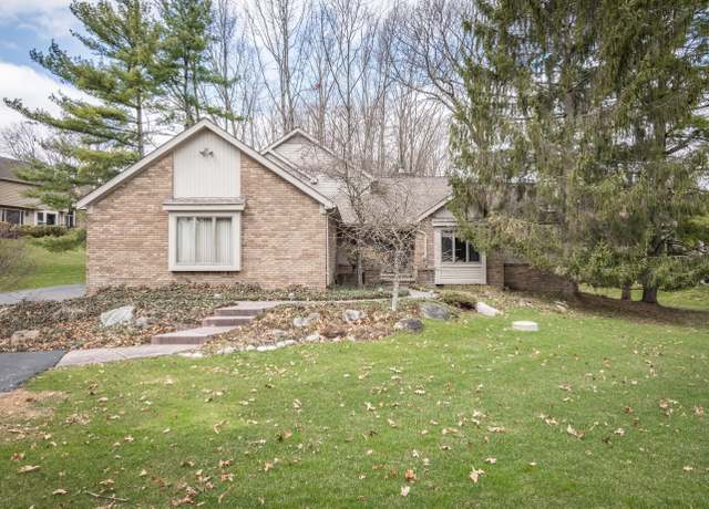 Property at 4435 Oak Pointe Dr, Brighton, MI 48116, 3 beds, 3 baths