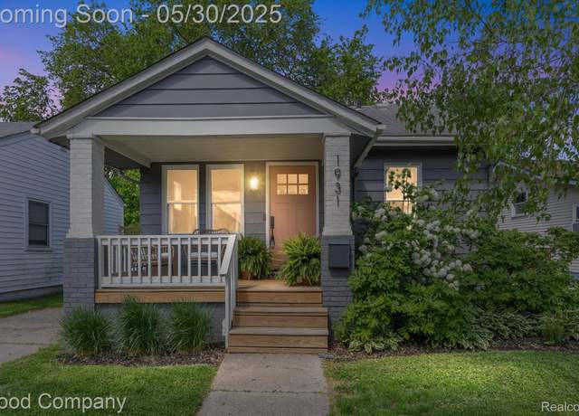 Property at 1931 Romeo St, Ferndale, MI 48220, 2 beds, 1 bath
