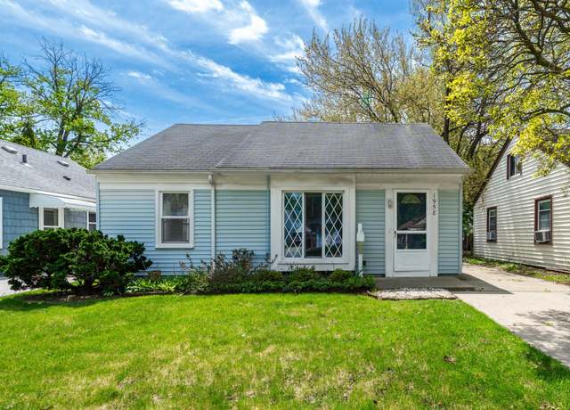 Property at 1958 Browning St, Ferndale, MI 48220, 2 beds, 1 bath