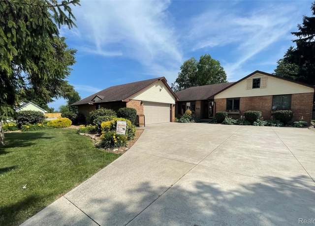 Property at 7666 Labo Rd, South Rockwood, MI 48179, 3 beds, 1.5 baths