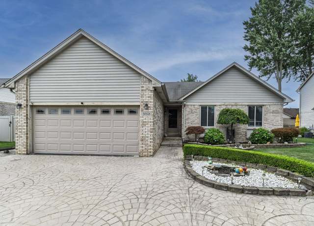 Property at 50026 Karen Marie Dr, Chesterfield, MI 48051, 3 beds, 2.5 baths