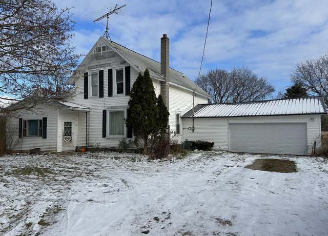 Property at 16726 230th Ave, Big Rapids, MI 49307, 3 beds, 2 baths