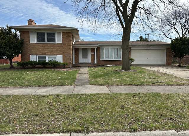 Property at 1681 Waverly St, Trenton, MI 48183, 3 beds, 2 baths