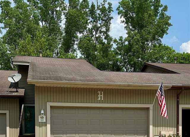 Property at 222 Mary St, Flushing, MI 48433, 2 beds, 2 baths