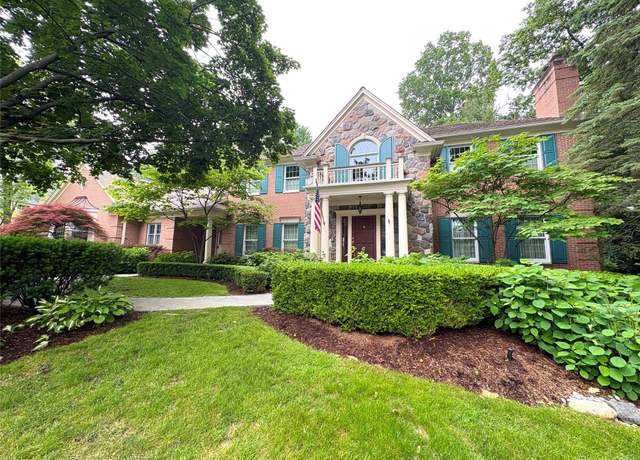 Property at 400 Hamilton Rd, Bloomfield, MI 48301, 5 beds, 5 baths