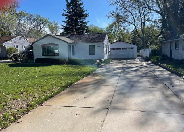 Property at 1659 Weymouth St, West Bloomfield, MI 48324, 2 beds, 1 bath