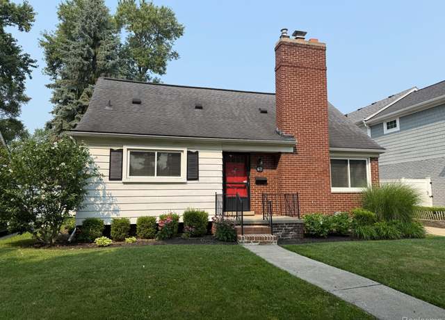 Property at 671 Coolidge Rd, Birmingham, MI 48009, 4 beds, 2 baths