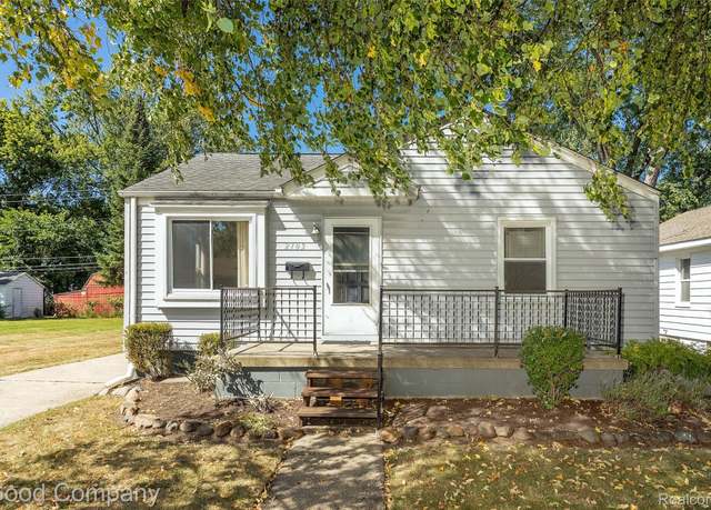 Property at 2103 Leitch Rd, Ferndale, MI 48220, 2 beds, 1 bath