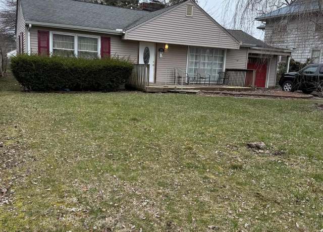 Property at 305 Garden Ln, Saginaw, MI 48602, 2 beds, 1 bath