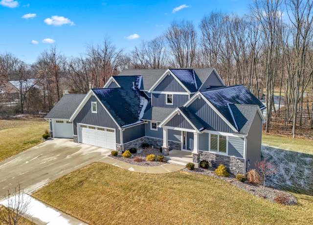 Property at 35 Arapaho Trl, Coldwater, MI 49036, 5 beds, 4.5 baths