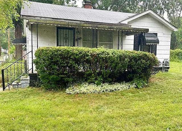 Property at 19510 Gilchrist St, Hamtramck, MI 48235, 2 beds, 1 bath