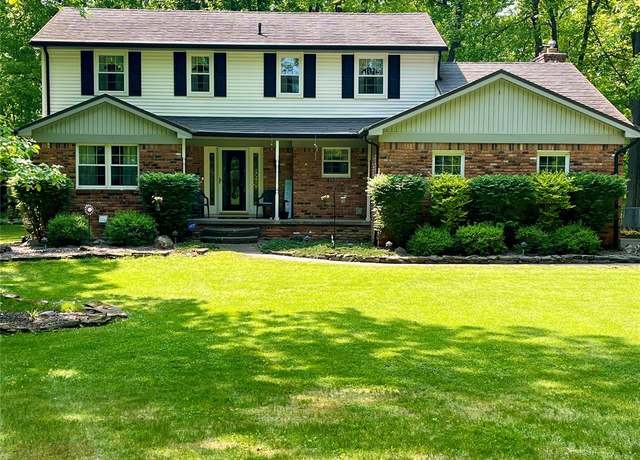 Property at 6567 Heaven Dr, Howell, MI 48855, 4 beds, 2.5 baths