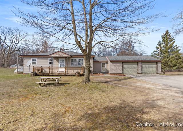 Property at 14330 Stacey St NE, Greenville, MI 48838, 3 beds, 1 bath