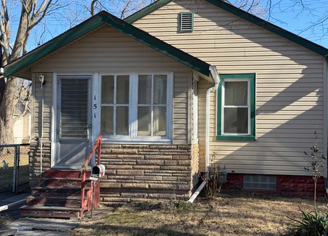 Property at 151 Dwight St, River Rouge, MI 48218, 2 beds, 1 bath