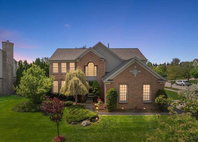 Property at 1708 Tremont Rd, Canton, MI 48188, 4 beds, 2.5 baths